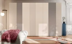 Armadio con ante battenti a prezzo scontato modello Smart nobilitato di Lago