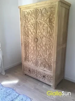 Armadio con ante battenti a prezzo scontato modello Namastè di Outlet etnico