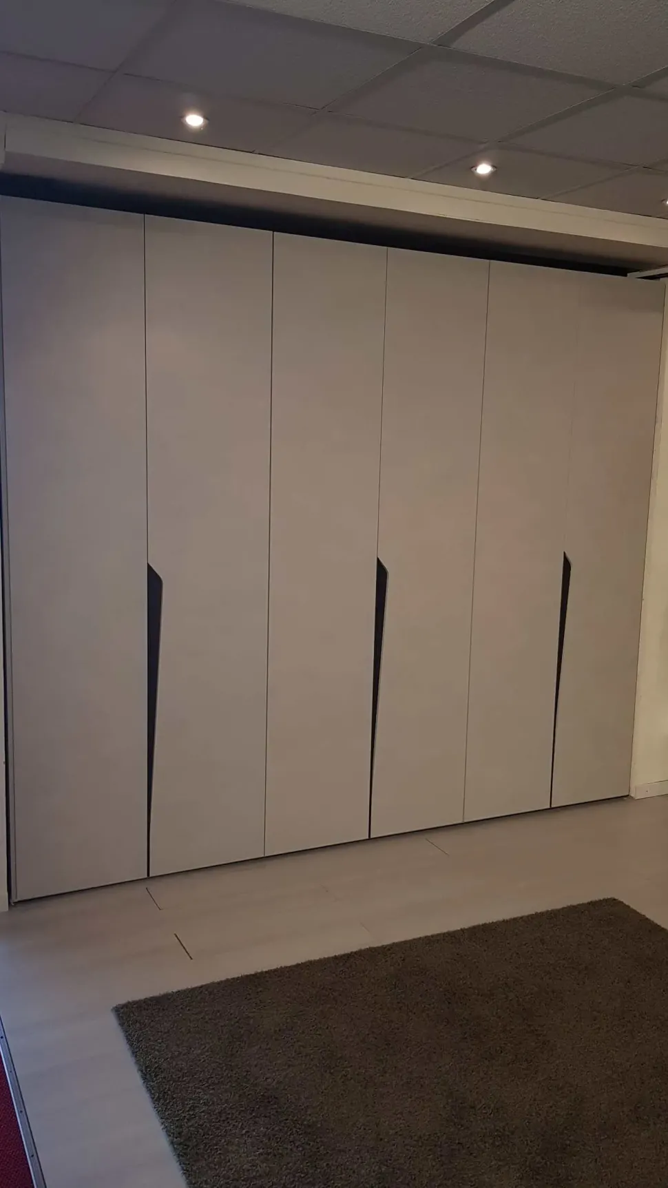 Armadio con ante battenti Tomasella Drop PREZZO OUTLET