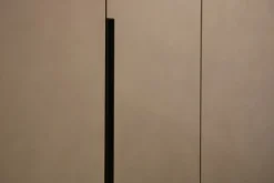 Armadio con ante battenti a prezzo scontato modello Smart di Tomasella