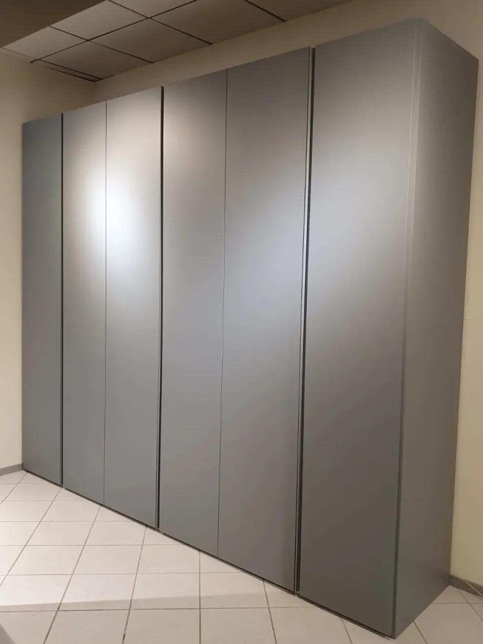 Armadio con ante battenti moderno Smart Tomasella a prezzo scontato