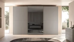 Armadio con ante scorrevoli modello Night 29 scontato del 50%