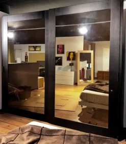 Armadio con ante scorrevoli moderno Discovery Doimo design a prezzo ribassato