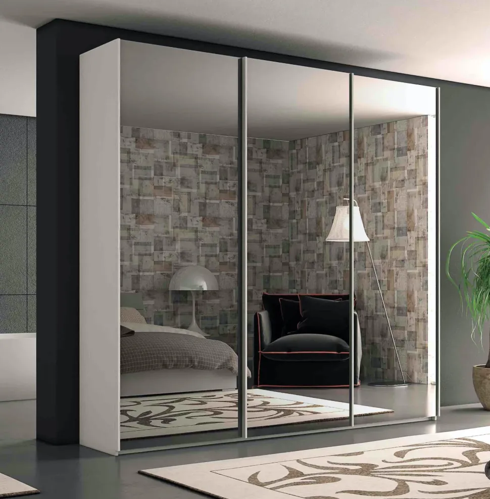 Armadio con ante scorrevoli Lions linea mirror 3 scontato del 54%