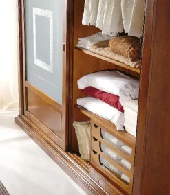 Armadio con ante scorrevoli a prezzo scontato modello Pn100b di Parlani