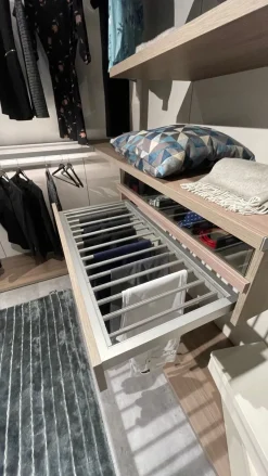 Armadio con cabina armadio moderno Panorama Sangiacomo a prezzo scontato