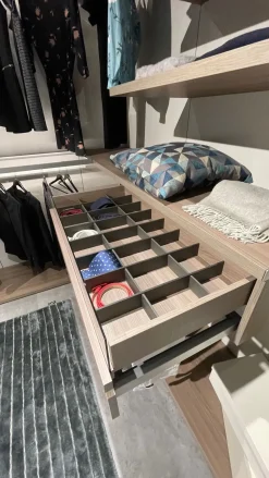 Armadio con cabina armadio moderno Panorama Sangiacomo a prezzo scontato