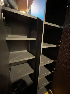 Armadio design Dr De rosso con un ribasso imperdibile