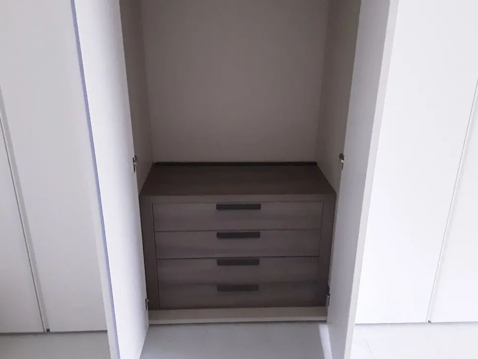 Armadio design Text Lema con uno sconto imperdibile