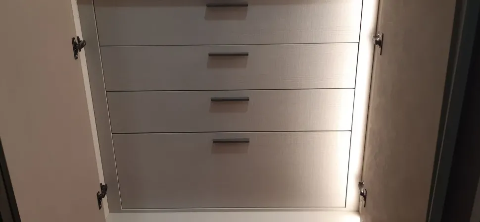 Armadio Drop di Tomasella A PREZZO SCONTATO 40%