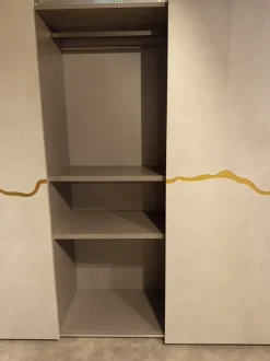 Armadio Flash realizzato in laminato opaco di Maronese acf scontato -53%