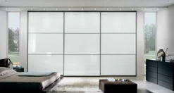 Armadio in laccato opaco Mimosa a marchio Artigianale scontato