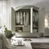 Armadio in legno Armadio due porte a marchio Collezione esclusiva scontato -40%