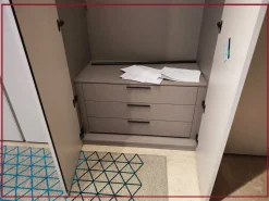 Armadio in legno Gola a marchio Novamobili scontato -25%