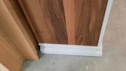 Armadio in legno Laurora a marchio Mobilificio bellutti scontato -61%