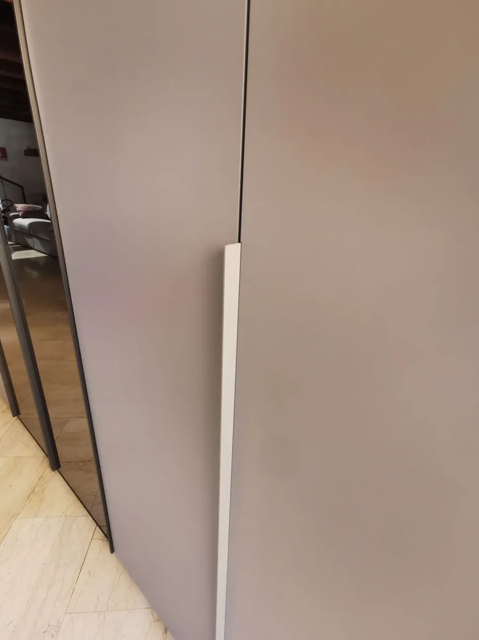 Armadio Milano Pianca a sei ante a prezzo scontato