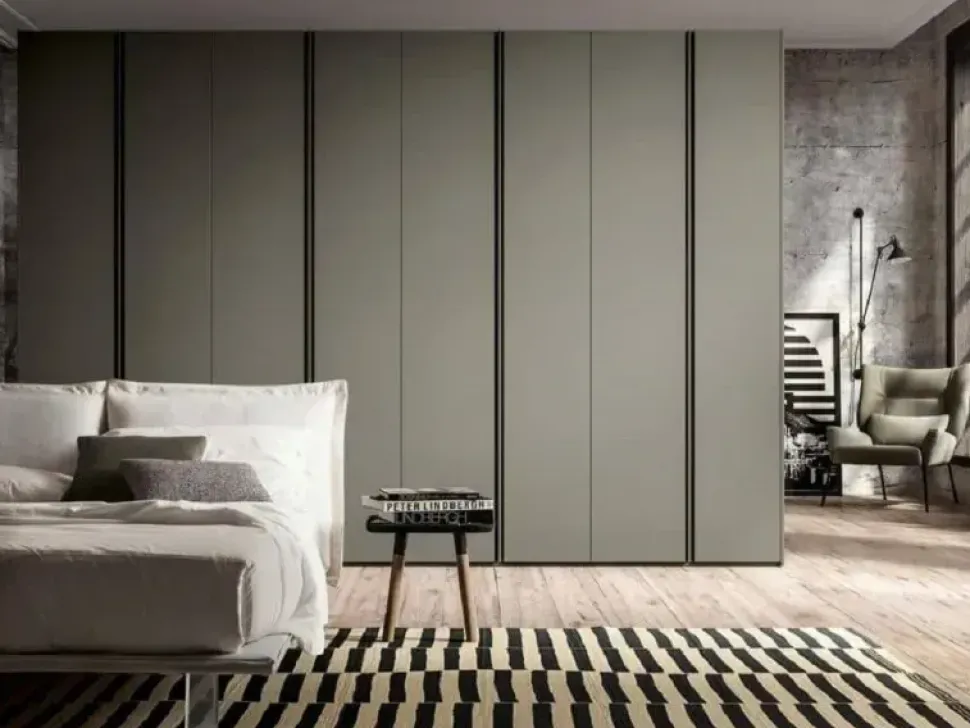 Armadio moderno Armadio mod.lait di Giessegi a PREZZO OUTLET -54%