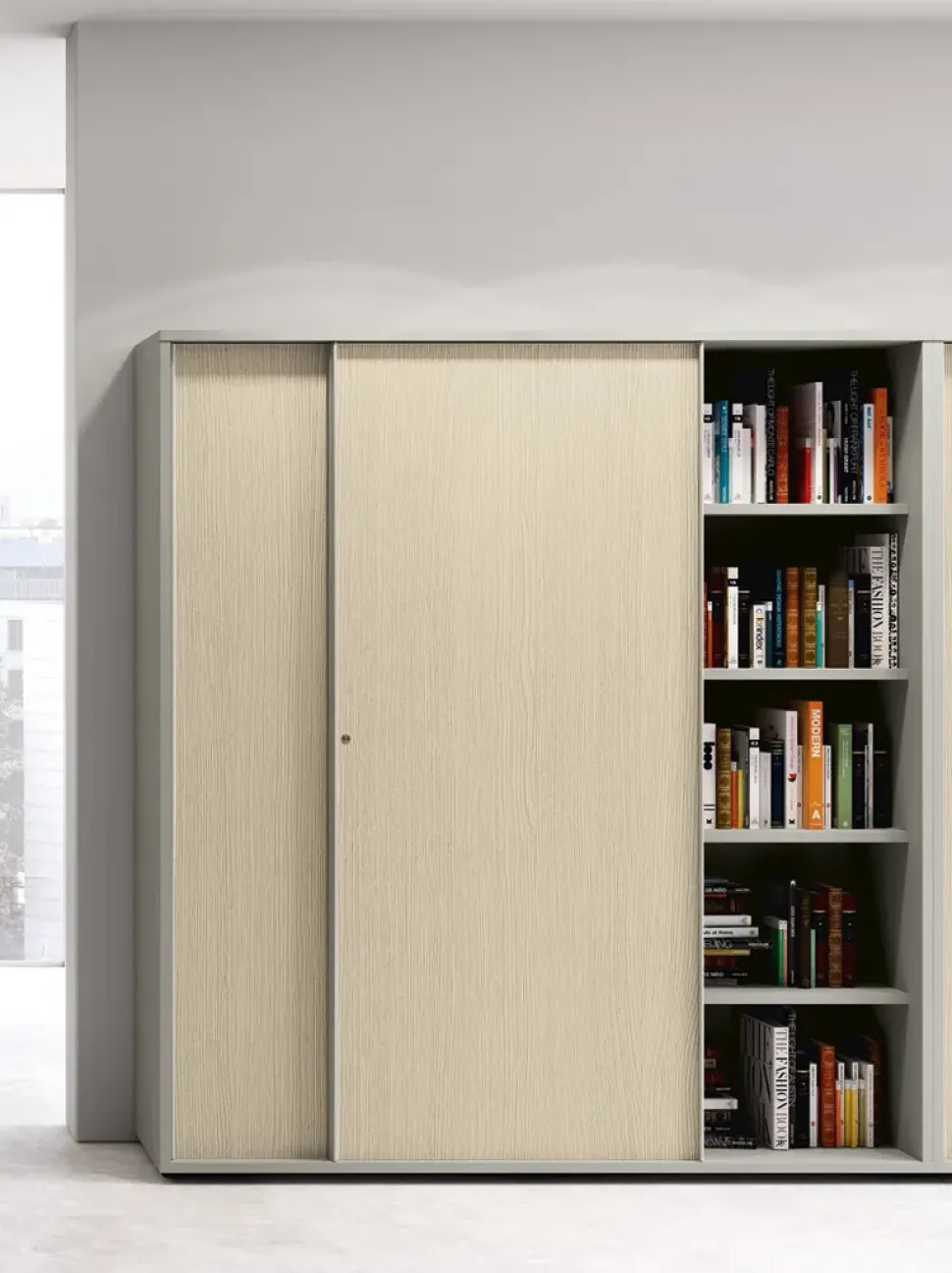 Armadio moderno Mobile alto con ante scorrevoli di Las mobili a PREZZO OUTLET -40%