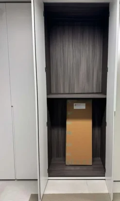 Armadio moderno Sila Tagliabue mobili con uno sconto imperdibile