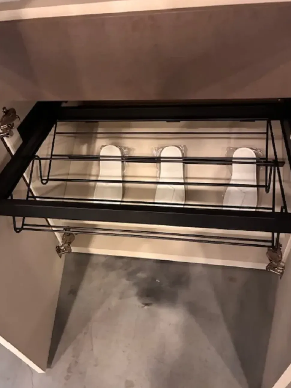 Armadio Modul box Nardi a sei ante a prezzo Outlet