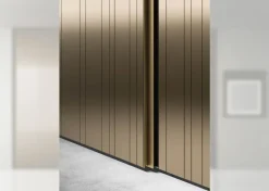 Armadio Raggio realizzato in legno di Pianca scontato -30%