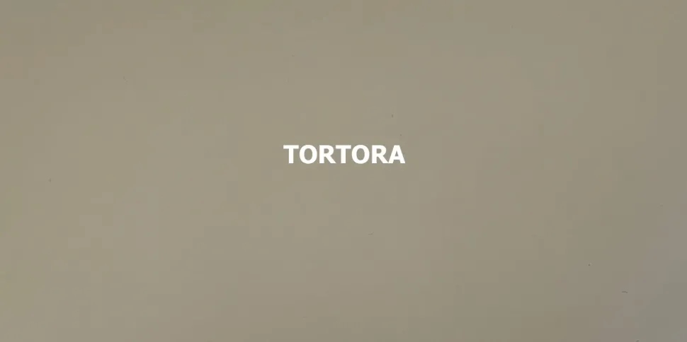 Armadio Reflex realizzato in laminato materico di Collezione esclusiva scontato -40%