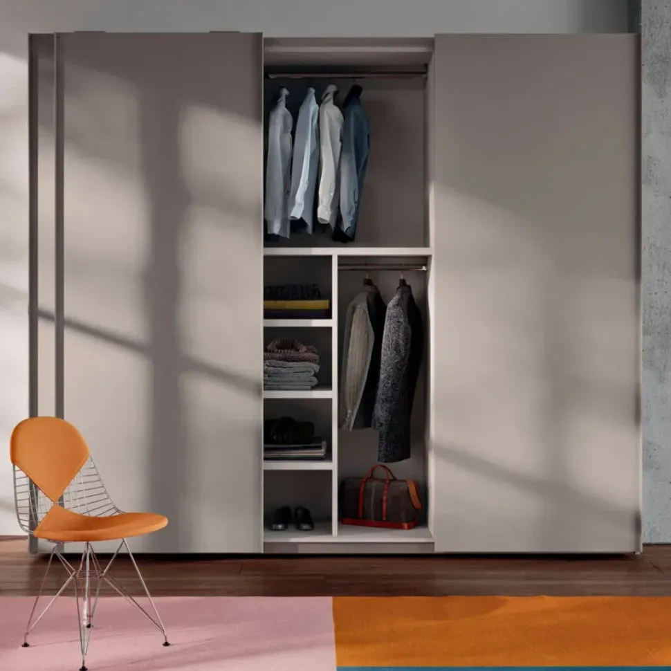 Armadio scontato 30% modello Anta trio light di Orme