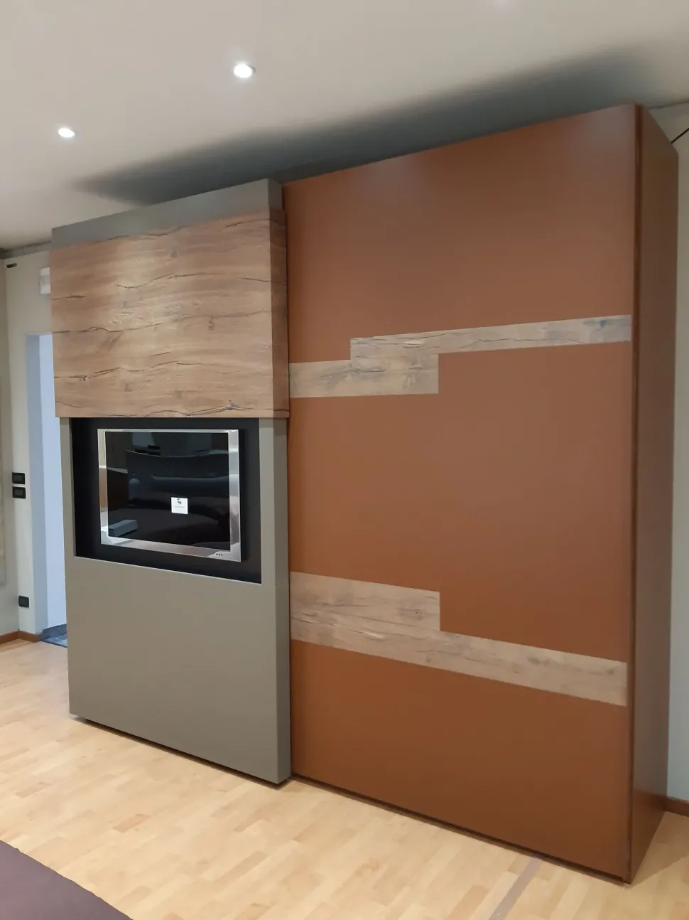 Armadio scontato 62% modello Sipario di Fimar