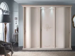 Armadio scontato 35% modello Cupido patinato di Artigianale