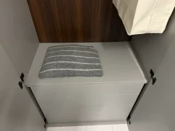 Armadio scontato 30% modello Flat di Caccaro