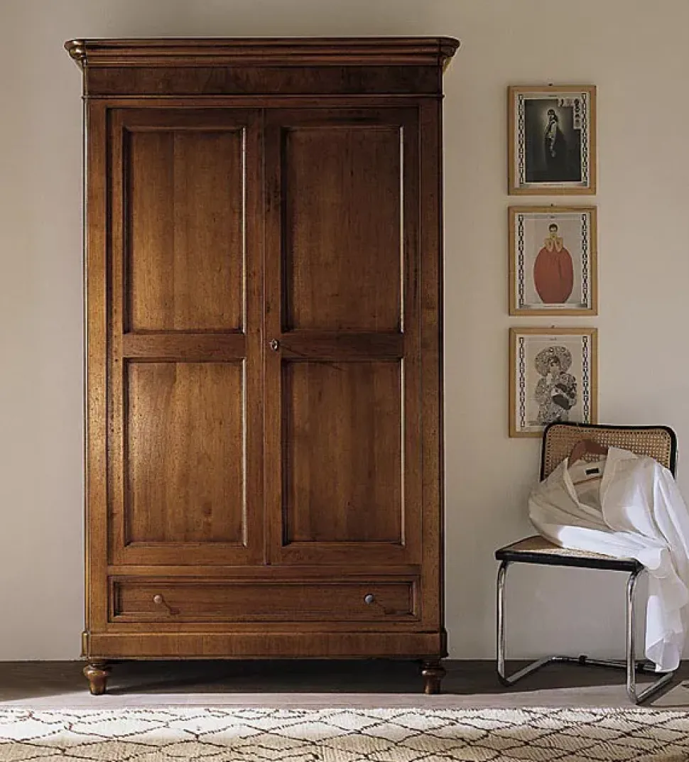 Armadio Stile 800-patinato noce scontato del -30 %