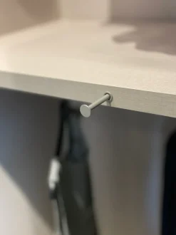 Armadio Text realizzato in laccato opaco di Lema scontato -40%