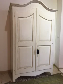 Armadio Tiferno modello Tifernate A PREZZO SCONTATO