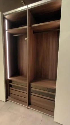 Armadio Tratto Sangiacomo a quattro ante a prezzo scontato