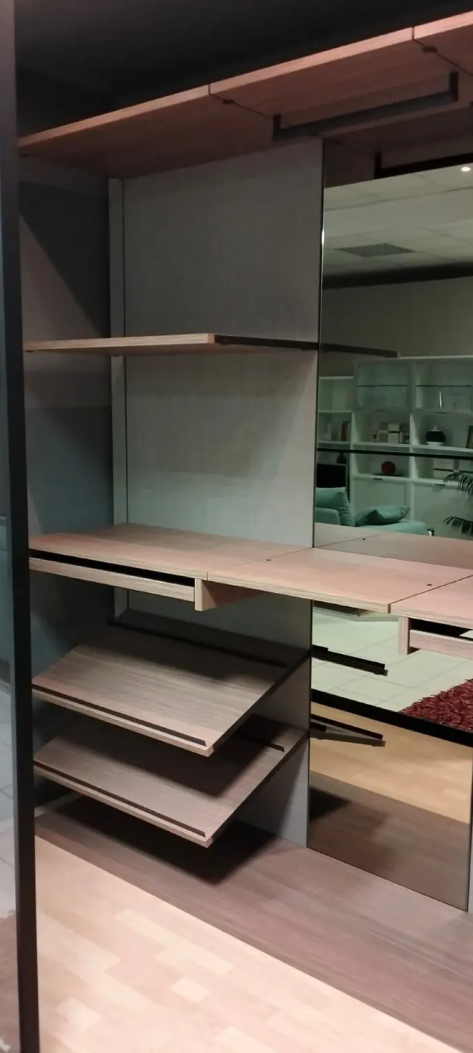 Armadio Up and down di Adok A PREZZO SCONTATO 43%