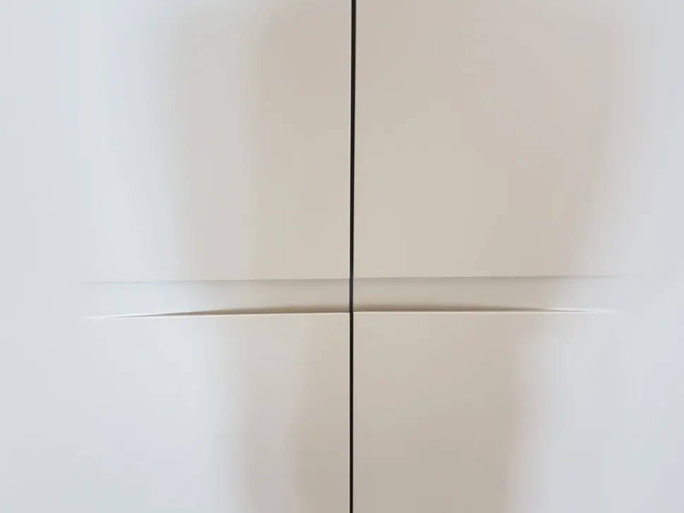 Armadio Vela realizzato in laccato opaco di Sangiacomo scontato -25%