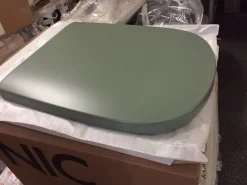 Arredamento bagno: mobile Artigianale Nic design ovvio wc sospeso 003479067 + sedile verde 005437067 salvia opaco nuovo e imballato con forte sconto