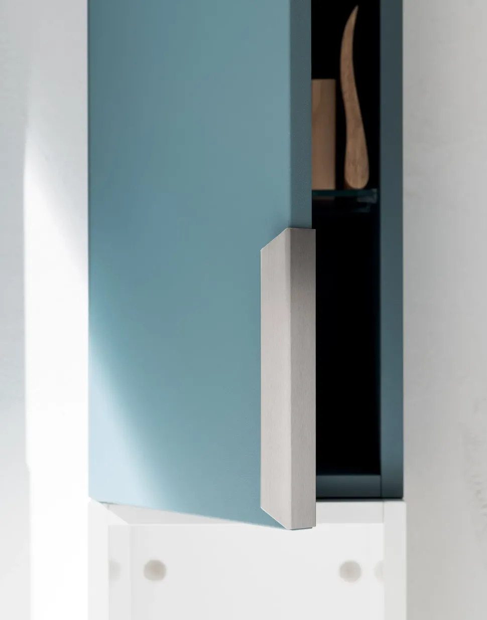 Arredamento bagno: mobile Artigianale Azzurro a prezzi convenienti