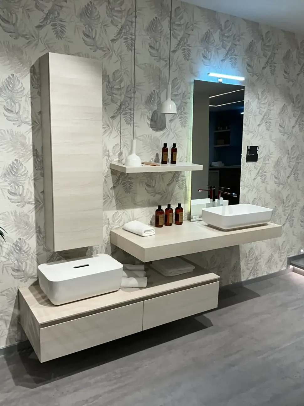 Arredamento bagno: mobile Scavolini Rivo a prezzi outlet
