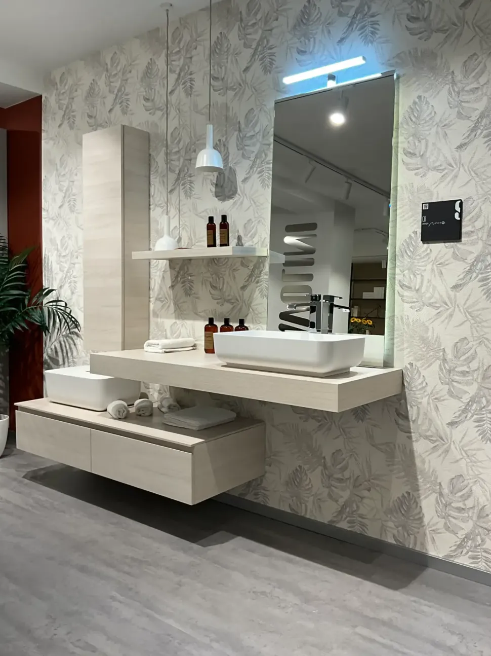 Arredamento bagno: mobile Scavolini Rivo a prezzi outlet