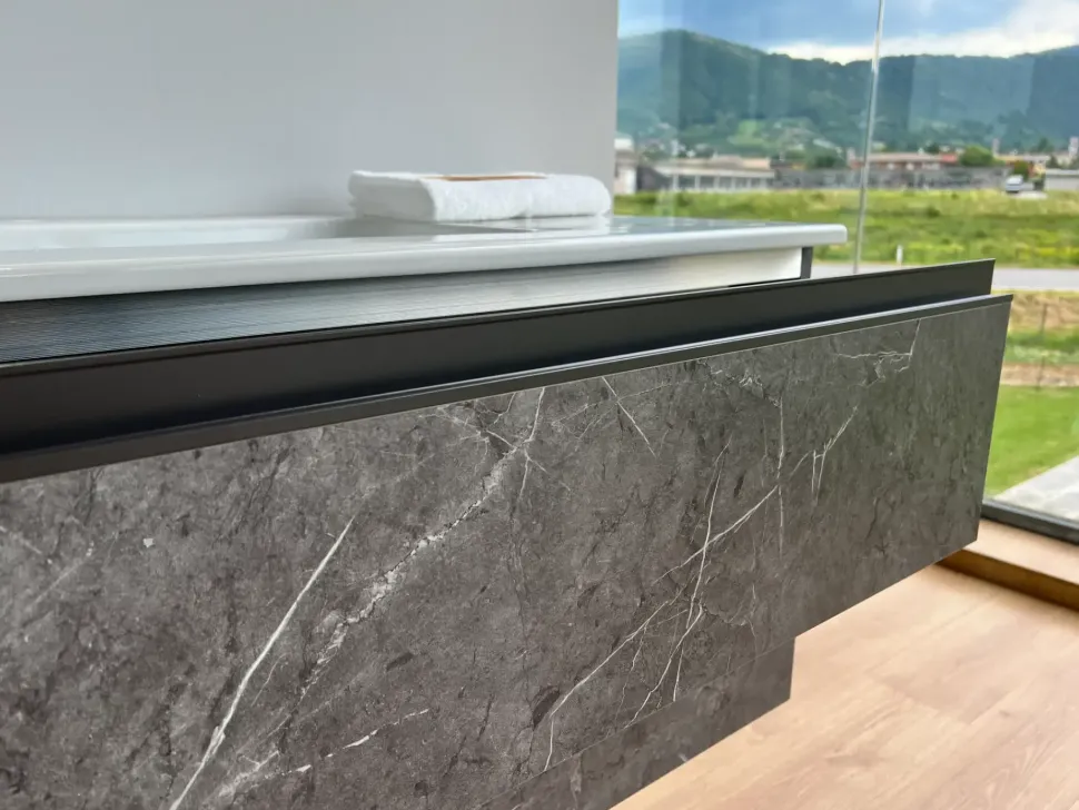 Arredamento bagno: mobile Ideal bagni Ibey a prezzo Outlet