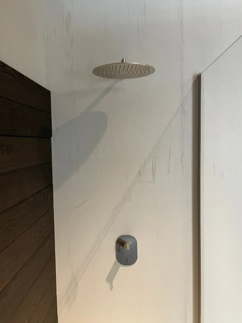 Arredamento bagno: mobile Modulnova Water a prezzo Outlet