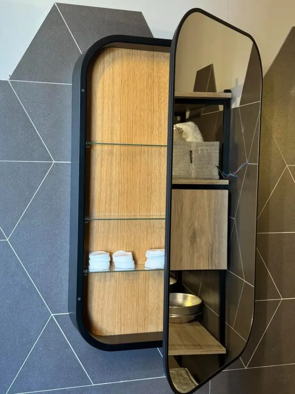 Arredamento bagno: mobile Collezione esclusiva Nic design in offerta