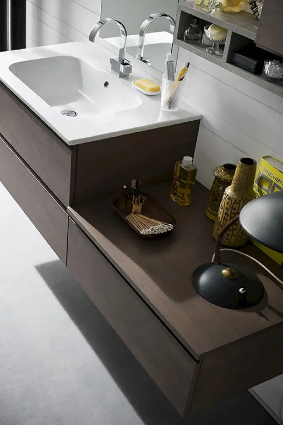 Arredamento bagno moderno: mobile bagno sospeso Compab in offerta