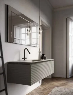 ARREDO BAGNO Idea group: MOBILE + SPECCHIO modello DOLCEVITA LACCATO OPACO SCONTATO 30%