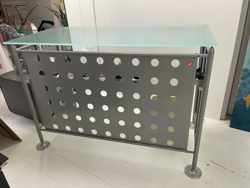 Bancone per reception modello Reception sero disegno in metallo ad un prezzo speciale