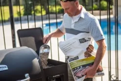 Barbecue modello Barbecue a pellet regal 500 a marchio Broil king in offerta