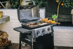 Barbecue modello Porta-chef 320 a marchio Broil king a prezzi outlet