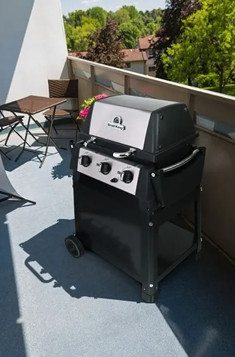 Barbecue modello Porta-chef 320 a marchio Broil king a prezzi outlet