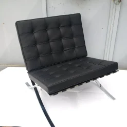 Barcelona Poltrona - L.Mies Van Der Rohe -Produzione by Proiezione -Vari Colori